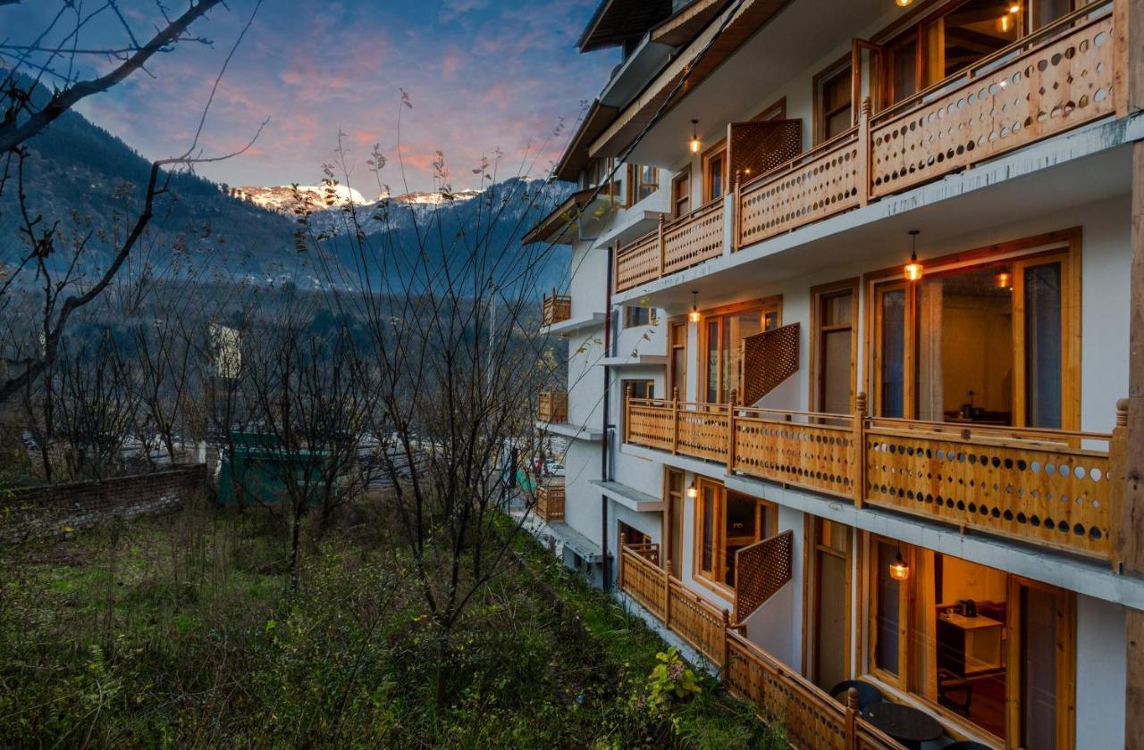 Отель Vaibhav Regency Манали Экстерьер фото